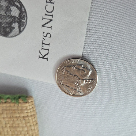 American Girl Pleasant Company Kit Coin purse clutch With Dime like new 3" - Picture 6 of 13